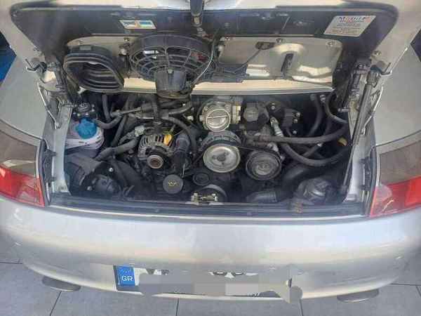 Porsche 996 - μηχανή flat-6